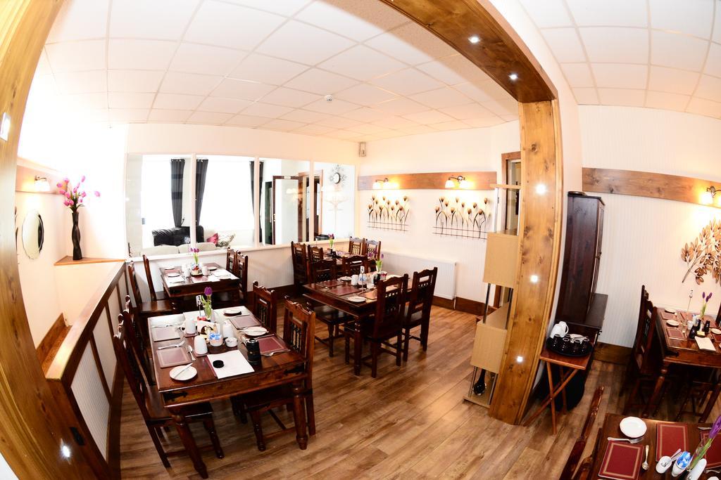 Sutton Park Guest House Blackpool Bagian luar foto
