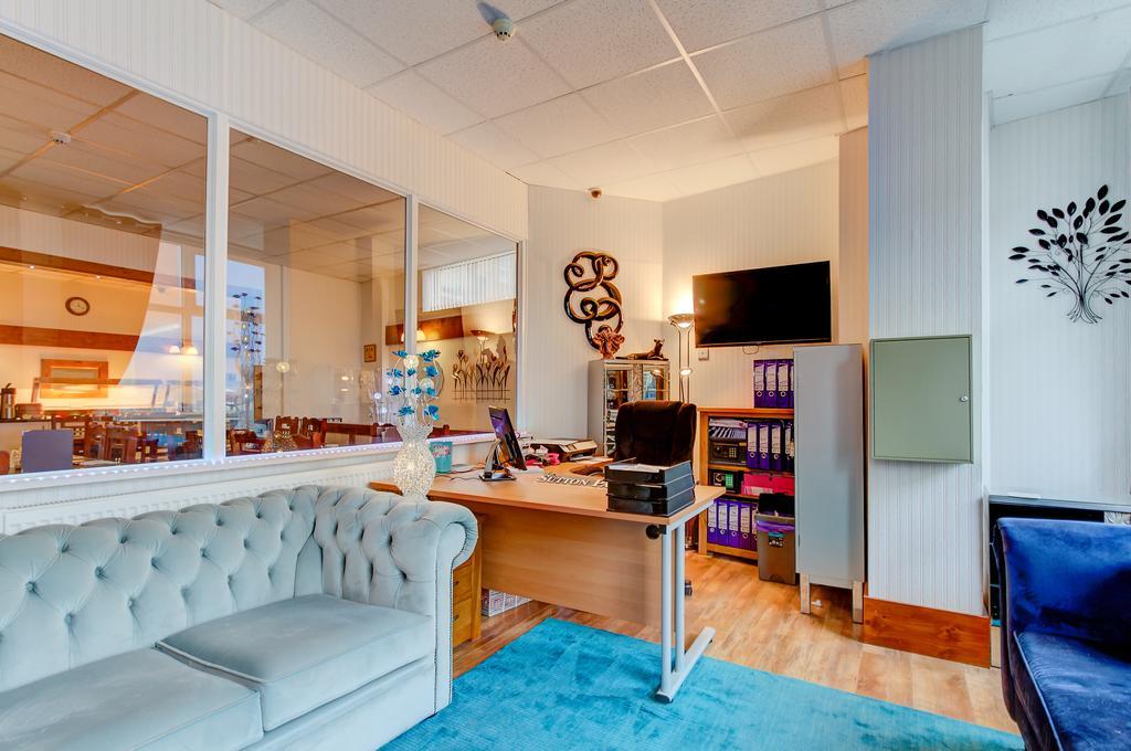Sutton Park Guest House Blackpool Bagian luar foto