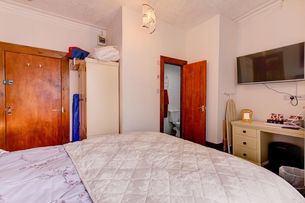 Sutton Park Guest House Blackpool Bagian luar foto