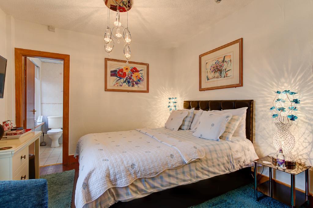 Sutton Park Guest House Blackpool Bagian luar foto